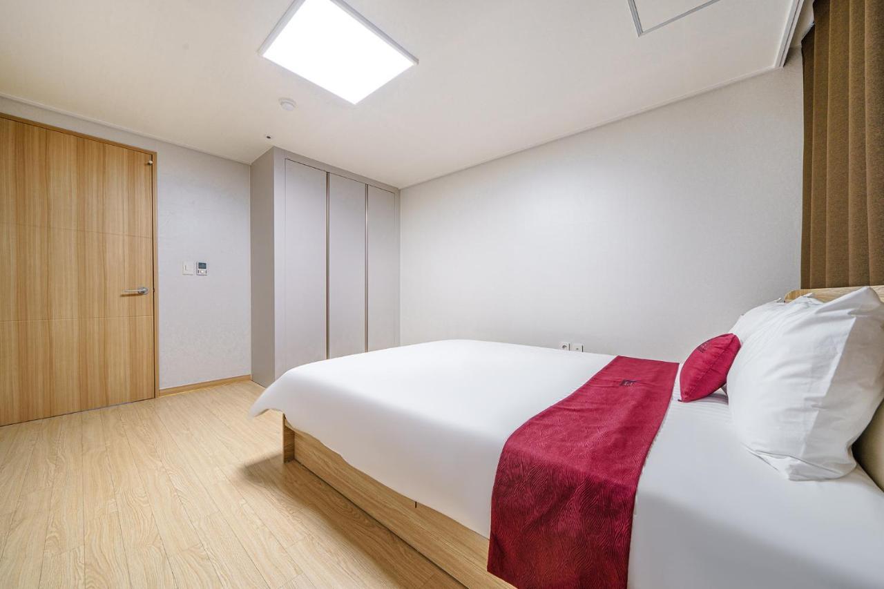 EdenStay Geoje Exterior foto